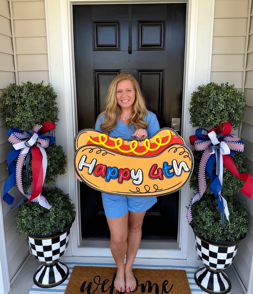Happy 4th Hot Dog Door Hanger