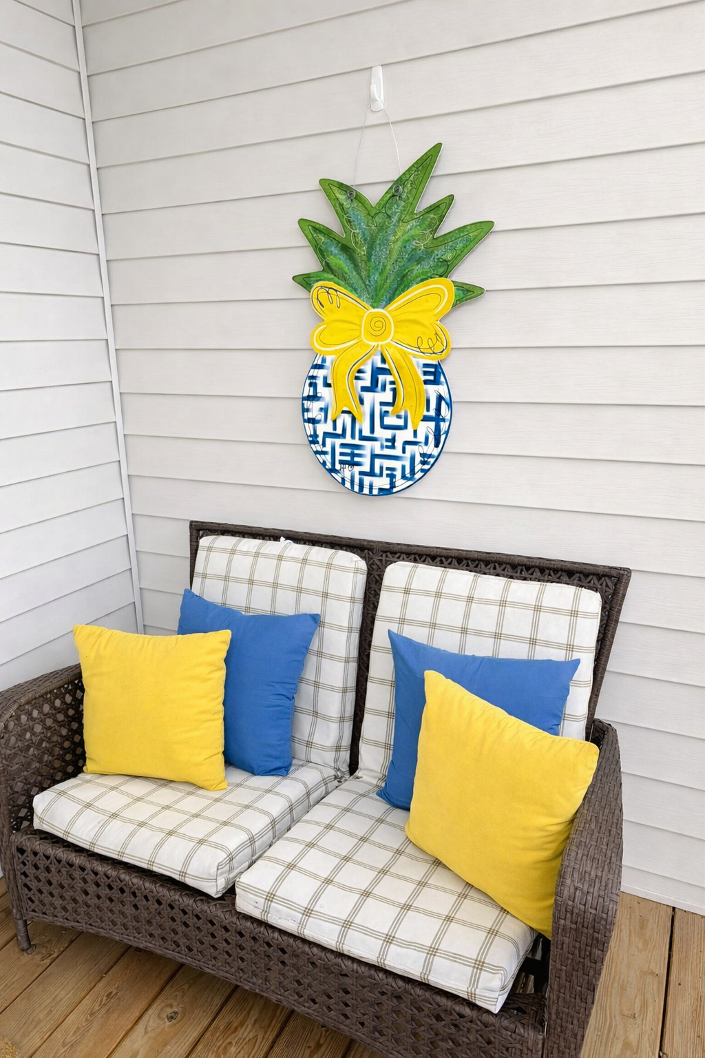 Blue & White Chinoiserie Pineapple Door Hanger