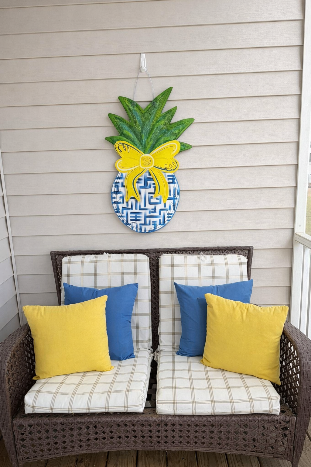 Blue & White Chinoiserie Pineapple Door Hanger