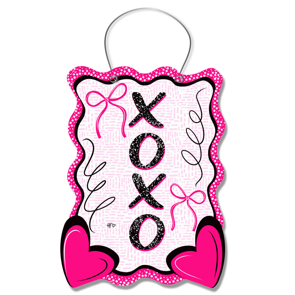 Bow and Kisses XOXO Door Hanger