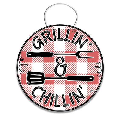 Grillin' & Chillin' Door Hanger